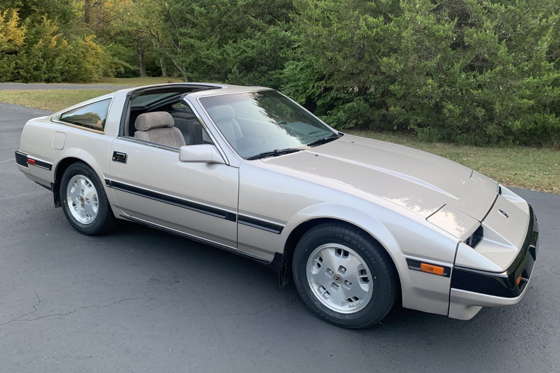 TATページ 1985 Nissan 300ZX VIN JN1HZ14S4FX085387 | Hagerty Valuation